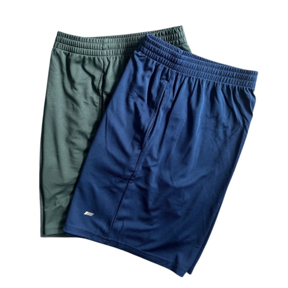 Amazon Essentials Men's Performance Tech Loose-Fit Shorts Medium of 2 Large
